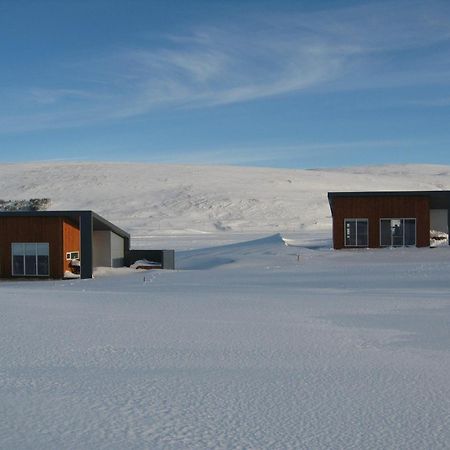 Einishus Cottages เลยการ์ ภายนอก รูปภาพ