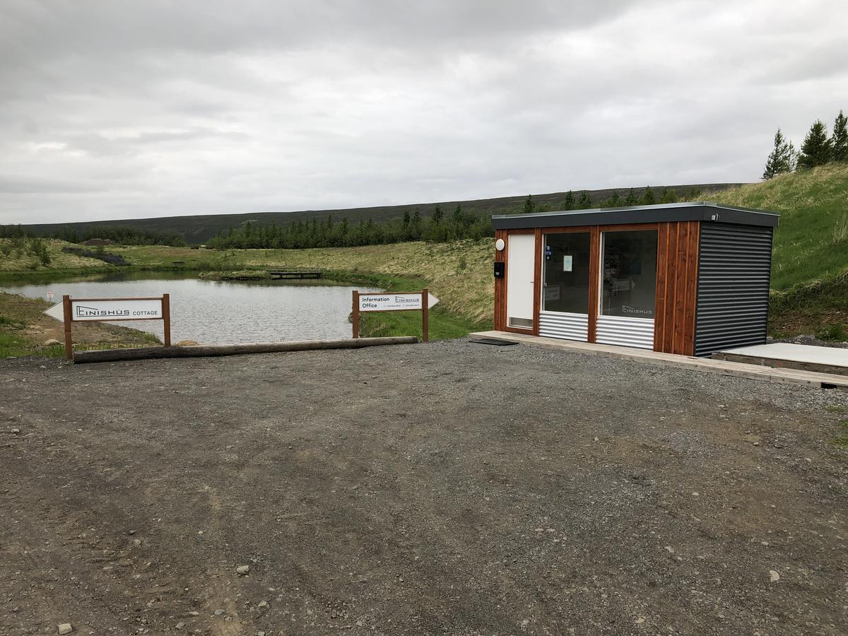 Einishus Cottages เลยการ์ ภายนอก รูปภาพ