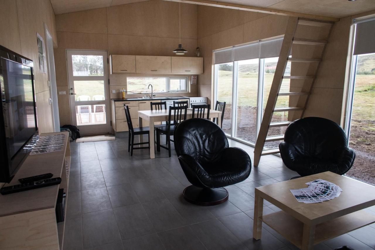 Einishus Cottages เลยการ์ ภายนอก รูปภาพ